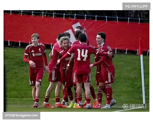 英超球迷回归赛场氛围升温本土青训政策讨论再起